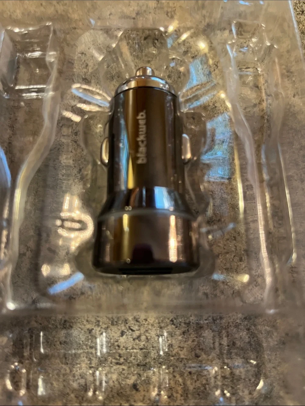 NWT Plug in Lighter Socket Dual USB 4.8 Amp iPhone Car Charger Lightning USB NEW